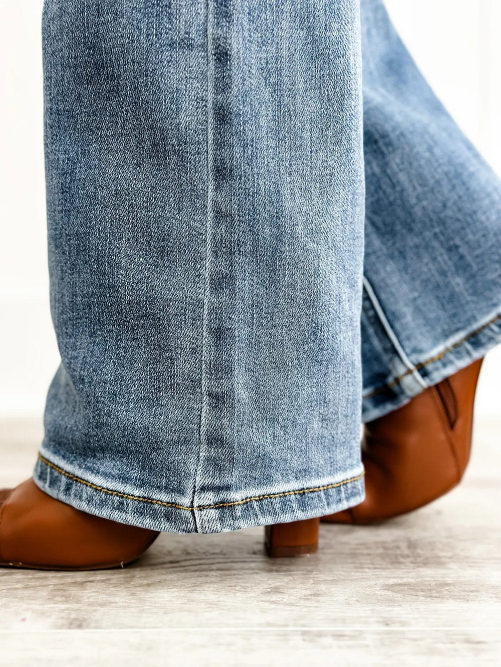 Bootcut Jeans met Knoopsluiting | Comfort & Stijl in één
